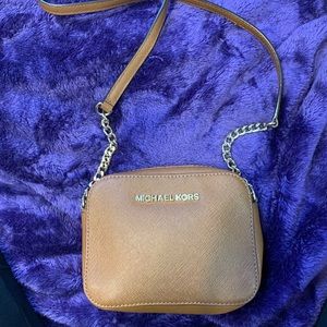 Michael Kors Crossbody